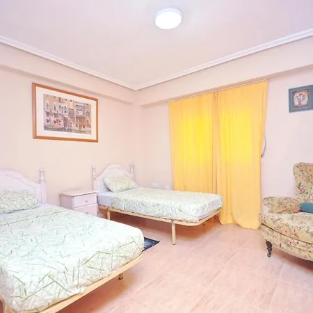 With 3 Bedrooms In With Wonderful City View Furnished Balcony And Wifi *