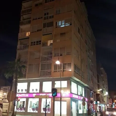 With 3 Bedrooms In With Wonderful City View Furnished Balcony And Wifi アパート トレビエハ