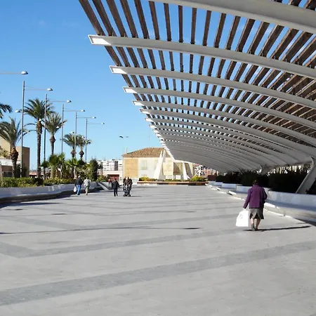 With 3 Bedrooms In With Wonderful City View Furnished Balcony And Wifi * Torrevieja